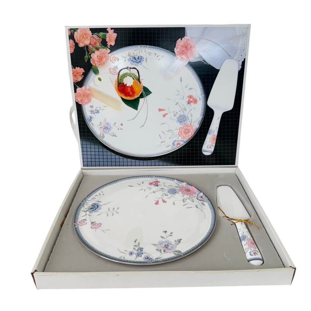 Mikasa Fine Bone China Serving Cake Platter w/ Matching Server Floral Pattern